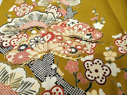 平和屋着物●豪華振袖　駒刺繍　扇面吉祥草花文　金彩　正絹　逸品　DABI2936ud