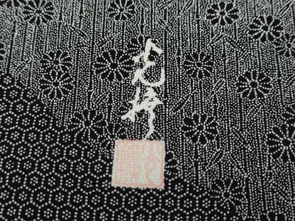平和屋着物●伝統工芸師　服部光擴　江戸小紋　百柄　黒地　正絹　逸品　DABI2966ud