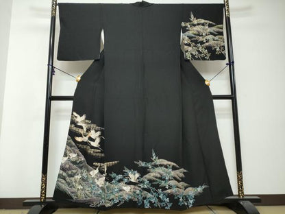 平和屋着物●訪問着　駒刺繍　群鶴草花文　黒地　金彩　正絹　逸品　DABI2969ud