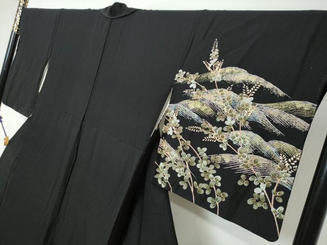 平和屋着物●訪問着　駒刺繍　群鶴草花文　黒地　金彩　正絹　逸品　DABI2969ud