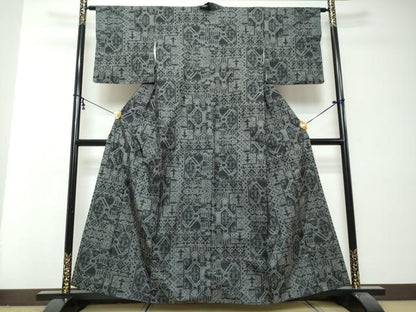 平和屋着物●本場大島紬　7マルキ　幾何学文様　正絹　逸品　DABI2978ud