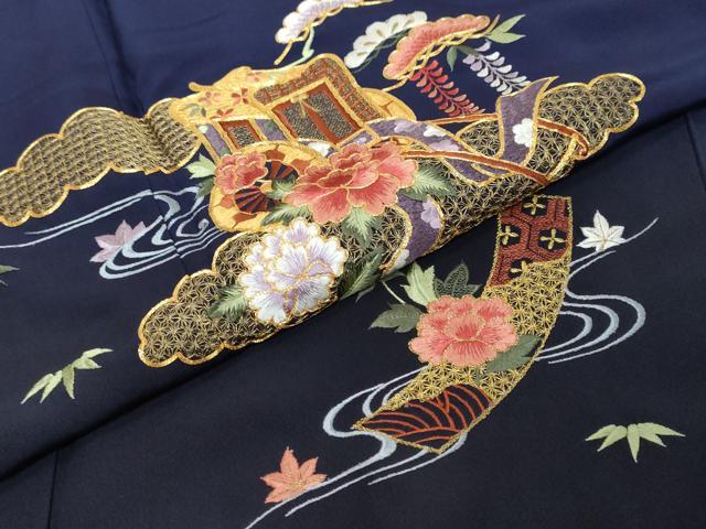 平和屋着物●豪華振袖　総刺繍　流水御所車草花文　暈し染め　金糸　鈴乃屋扱い　正絹　逸品　DABI2982ud