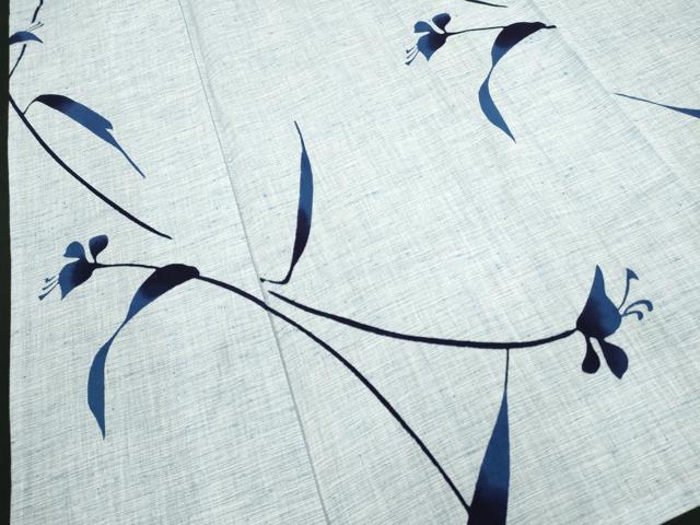 平和屋着物∴夏物　浴衣　草花文　綿　逸品　未使用　DABI3026cd
