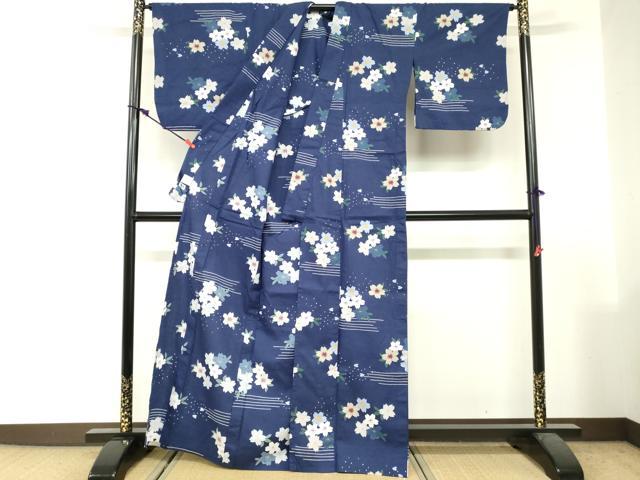 平和屋着物∴夏物　撫松庵　小紋・浴衣兼用　舞桜文　綿　DABI3139cd
