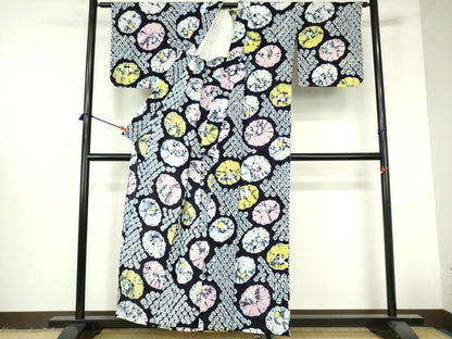 平和屋着物∴夏物　浴衣　有松鳴海絞り　舞花文　綿　逸品　未使用　DABI3213cd