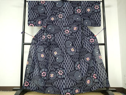 平和屋着物∴夏物　浴衣　有松鳴海絞り　立涌花文　菊　綿　逸品　DABI3267cd