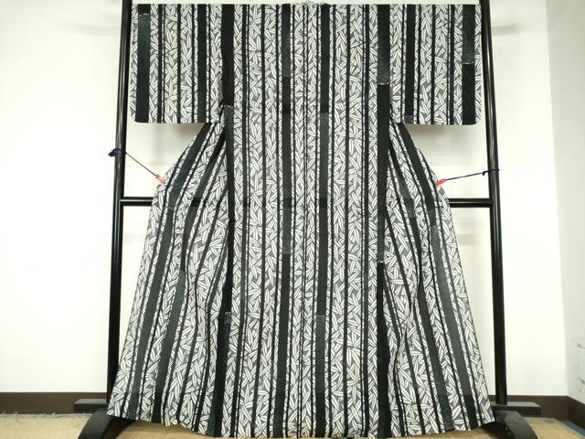 平和屋着物∴夏物　浴衣　綿絽　注染　手縫い　笹竹文　黒地　綿　逸品　未使用　DABI3280cd