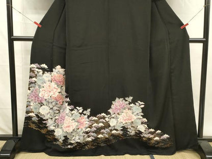 平和屋着物■豪華黒留袖　刺繍　牡丹　金彩　正絹　逸品　DABI3551ya