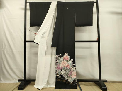 平和屋着物■豪華黒留袖　刺繍　牡丹　金彩　正絹　逸品　DABI3551ya