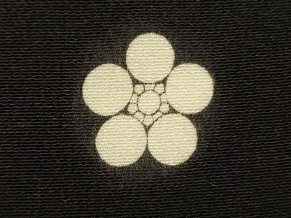平和屋着物■豪華黒留袖　駒刺繍　色紙飛鶴花文　金彩　正絹　逸品　DABI3689ya