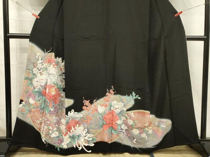 平和屋着物■豪華黒留袖　花鳥文　乱菊　牡丹　暈し染め　正絹　逸品　DABI3690ya