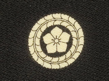 平和屋着物■豪華黒留袖　花鳥文　乱菊　牡丹　暈し染め　正絹　逸品　DABI3690ya