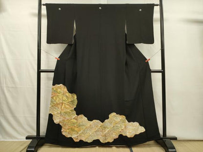 平和屋着物■豪華黒留袖　駒刺繍　立波文　金彩　正絹　逸品　DABI3815ya
