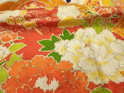 平和屋着物■豪華振袖　駒刺繍　絵皿花唐草文　金彩　正絹　逸品　DABI3838ya