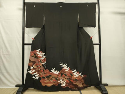 平和屋着物■豪華黒留袖　飛鶴松文　金彩　正絹　逸品　DABI3848ya