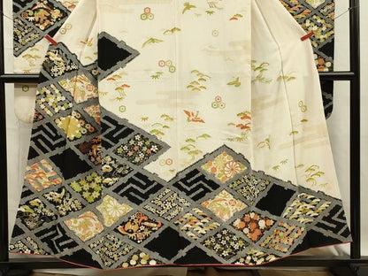 平和屋着物■豪華振袖　花菱文　宝尽くし　松竹梅　金彩　正絹　逸品　DABI3849ya