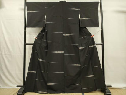平和屋着物■上質な紬　横段花文　黒地　正絹　逸品　DABI3875ya