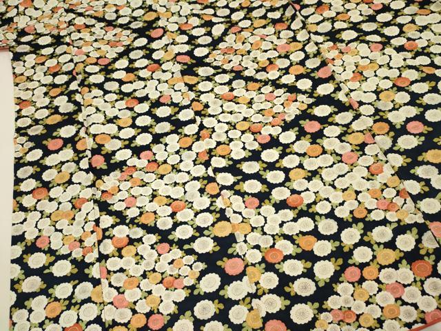 平和屋着物■上質な小紋　花尽くし　黒地　金彩　正絹　逸品　DABI3924ya