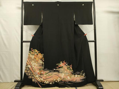 平和屋着物■豪華黒留袖　駒刺繍　扇面御所車花文　暈し染め　金彩　正絹　逸品　DABI3999ya