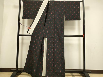 平和屋着物▽上質な紬　単衣　琉球絣文様　黒地　正絹　逸品　DABI4079du