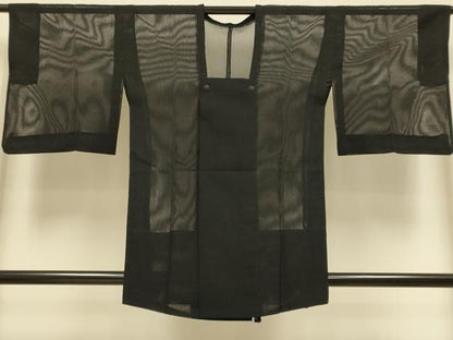 平和屋着物▽道行コート　スリーシーズン　春夏秋　塵除け　黒地　正絹　逸品　DABI4305du
