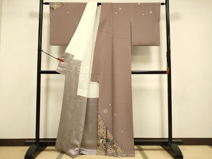 平和屋着物●世界的友禅作家　千地泰弘　訪問着　吉祥花文　金彩　正絹　逸品　DABI4329du