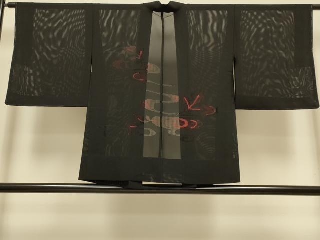 平和屋着物▽羽織　スリーシーズン　春夏秋　塵除け　流水草葉文　黒地　正絹　逸品　未使用　DABI4386du