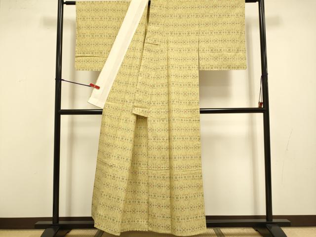 平和屋着物▽上質な紬 　単衣　幾何学文様 　正絹　逸品　未使用　DABI4396du