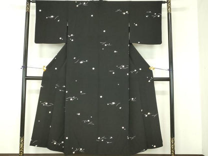 平和屋着物▽上質な小紋　単衣　枝梅文　黒地　鬼しぼ縮緬　正絹　逸品　DABI4816sf