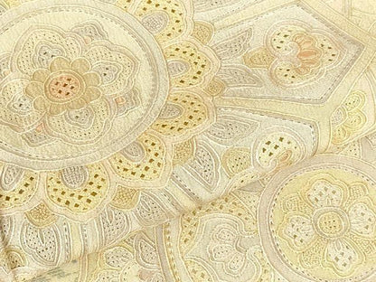 平和屋着物●中国三大刺繍　スワトウ刺繍　汕頭刺繍　相良刺繍　総刺繍　訪問着　花熨斗文　金彩　正絹　逸品　DABI5112op