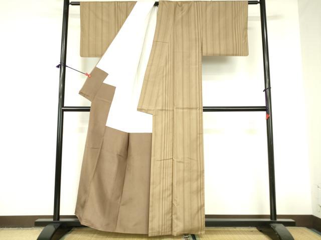 平和屋着物●本場縞大島紬　間道　正絹　逸品　DABI5129op