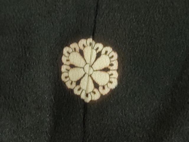 平和屋着物▼豪華黒留袖　刺繍　孔雀花文　金彩　正絹　逸品　DABI5153op