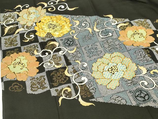 平和屋着物●豪華黒留袖　駒刺繍　吉祥牡丹唐草文　金彩　正絹　逸品　DABI5166op