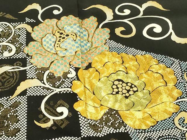 平和屋着物●豪華黒留袖　駒刺繍　吉祥牡丹唐草文　金彩　正絹　逸品　DABI5166op