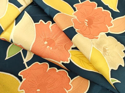 平和屋着物●上質な小紋　地紋起こし　草花文　正絹　逸品　DABI5171op