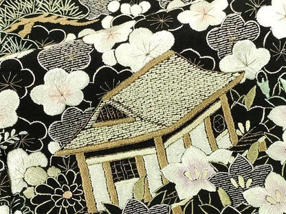 平和屋着物●豪華黒留袖　総刺繍　風景花文　金糸　正絹　逸品　DABI5188op