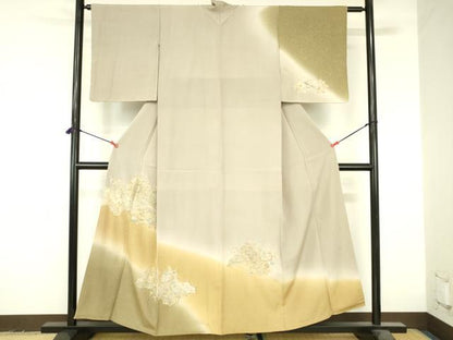 平和屋着物●中国三大刺繍　スワトウ刺繍　汕頭刺繍　総刺繍　訪問着　正倉院花文　暈し染め　金彩　正絹　逸品　DABI5205op