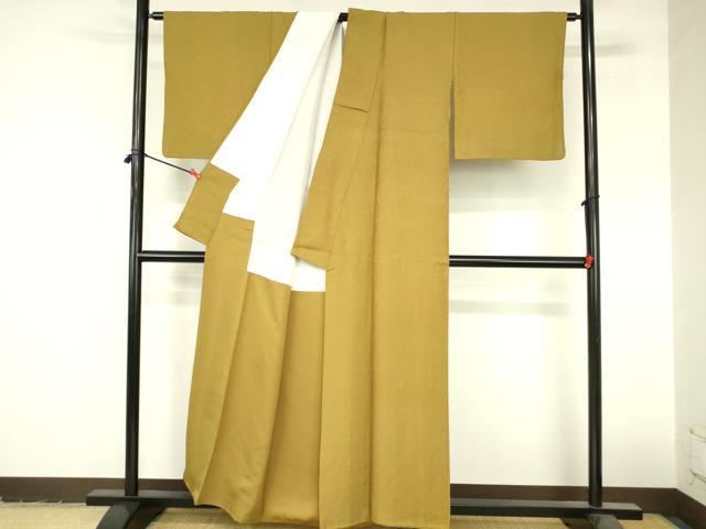 平和屋着物●上質な色無地　霞地紋　山吹茶色　正絹　逸品　DABI5217op