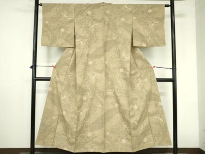 平和屋着物●本場結城紬　重要無形文化財　100亀甲　飛鶴花文　正絹　逸品　DABI5255op