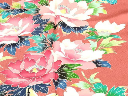 平和屋着物●豪華振袖　友禅　舞蝶牡丹文　正絹　逸品　DABI5269op