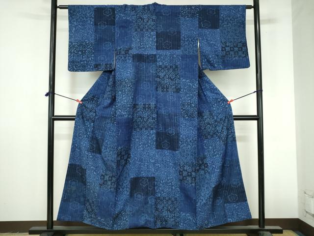 平和屋着物●上質な小紋　紬地　藍　型染　花唐草文　正絹　逸品　DABI5275op