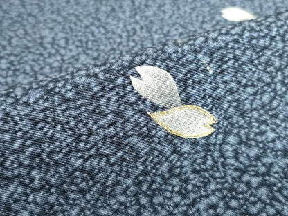 平和屋着物●訪問着　駒刺繍　流水舞桜文　暈し染め　銀彩　正絹　逸品　DABI5286op