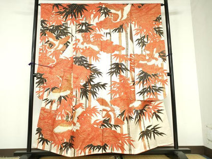 平和屋着物▼豪華振袖　駒刺繍　笹竹飛鶴花文　金彩　金通し地　正絹　逸品　DABI5325op
