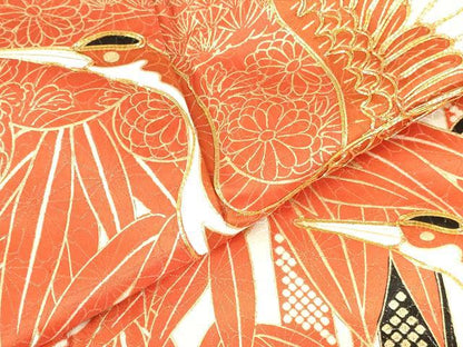 平和屋着物▼豪華振袖　駒刺繍　笹竹飛鶴花文　金彩　金通し地　正絹　逸品　DABI5325op