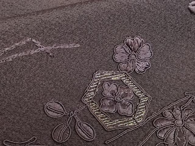 平和屋着物▼中国三大刺繍　スワトウ刺繍　汕頭刺繍　総刺繍　訪問着　宝尽くし花文　暈し染め　金糸　正絹　逸品　DABI5329op