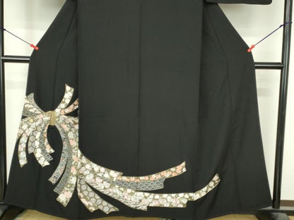 平和屋着物▼豪華黒留袖　駒刺繍　総刺繍　束ね熨斗花文　金糸　正絹　逸品　DABI5334op