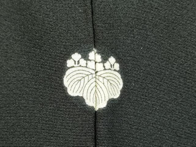 平和屋着物▼豪華黒留袖　刺繍　枝葉に尾長鳥　暈し染め　金銀糸　正絹　逸品　DABI5352op