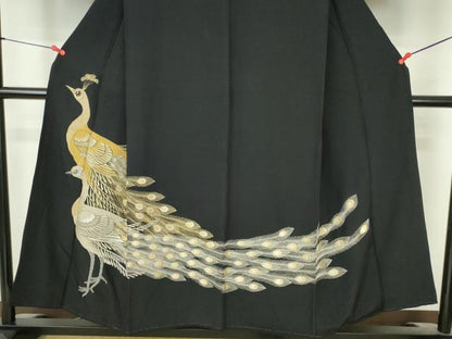 平和屋着物▼豪華黒留袖　総刺繍　孔雀　金銀糸　正絹　逸品　DABI5359op