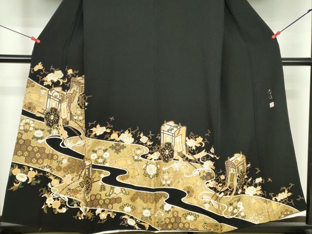 平和屋着物●螺鈿作家　甲斐泰造　黒留袖　螺鈿　御所車花文　金彩　正絹　逸品　DABI5369op