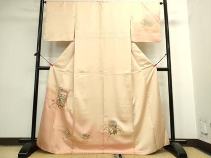 平和屋着物▼中国三大刺繍　スワトウ刺繍　汕頭刺繍　総刺繍　訪問着　貝桶花文　暈し染め　金彩　正絹　逸品　DABI5533op